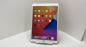 Fair
													Apple iPad Air 3rd Gen - Wi-Fi, Gold, 256 GB, photo 2 of 10