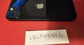 Mint
													Apple iPhone 13 - Unlocked, Midnight, 128 GB, A2482, photo 5 of 7