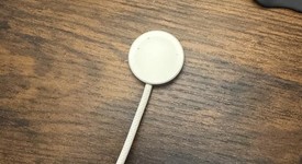 Fair
													Apple Watch Series 7 45mm - Starlight, A2474 - GPS, Aluminum, photo 2 of 4