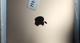 Good
													MacBook Air 2020 - 13" - I3, Gold, 256 GB, 8 GB, photo 1 of 10