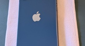 Good
													Apple iPhone 13 - Unlocked, Blue, 128 GB, A2482, photo 5 of 9