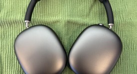 Used
													Apple AirPods Max - Gray, photo 3 of 9