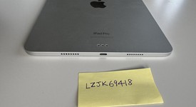 Mint
													Apple iPad Pro 11" 4th Gen 2022 - Wi-Fi, Silver, 128 GB, photo 3 of 10