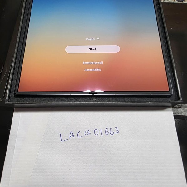 Samsung Galaxy Z Fold7 - Unlocked, 256 GB, Jetblack, 12 GB, SM-F966U1