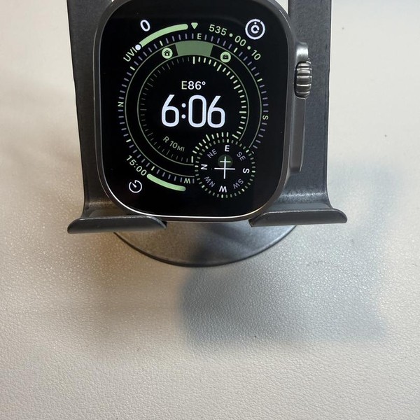 Apple Watch Ultra 2 49mm - Unlocked, Natural, A2986