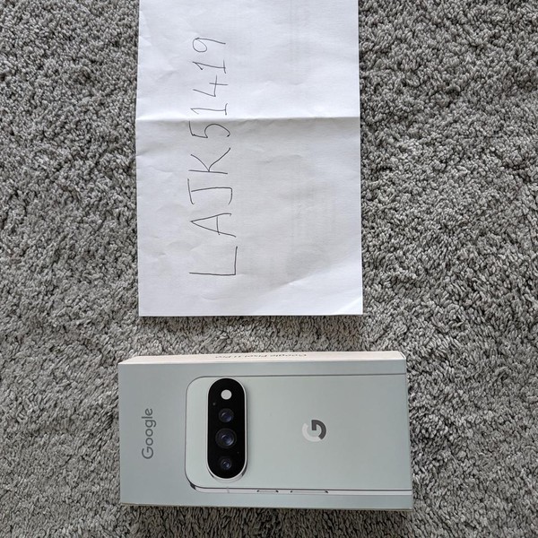 Google Pixel 11 Pro - Unlocked, 512 GB, Fog, 16 GB, G7SWN