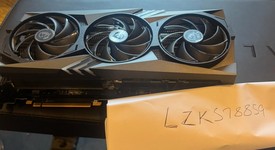 Used
													MSI GeForce RTX 4090 - RTX-4090-GAMING-TRIO-24G, Gaming Trio, photo 2 of 13