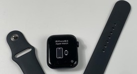 Fair
													Apple Watch SE 2nd Gen 44mm - Midnight, A2723 - GPS, Aluminum, photo 1 of 8