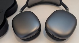 Used
													Apple AirPods Max - Gray, photo 2 of 8