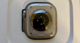 Good
													Apple Watch Ultra 2 49mm - Unlocked, Natural, A2986, photo 3 of 3