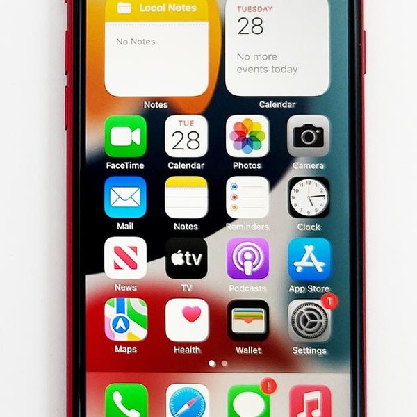 Apple iPhone SE 3rd Gen 2022 - Unlocked, 64 GB, Red, A2595