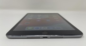 Good
													Apple iPad Mini 3 - Unlocked, Gray, 16 GB, A1600, photo 3 of 6