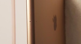 Good
													Apple iPad 6th Gen - Wi-Fi, Gold, 32 GB, A1893, photo 5 of 7
