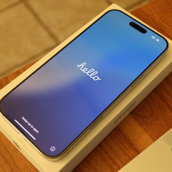 Apple iPhone 16 Pro Max - Unlocked, 256 GB, White, A3084