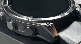 Good
													Garmin Fenix 8 - Carbon, AMOLED, photo 4 of 5