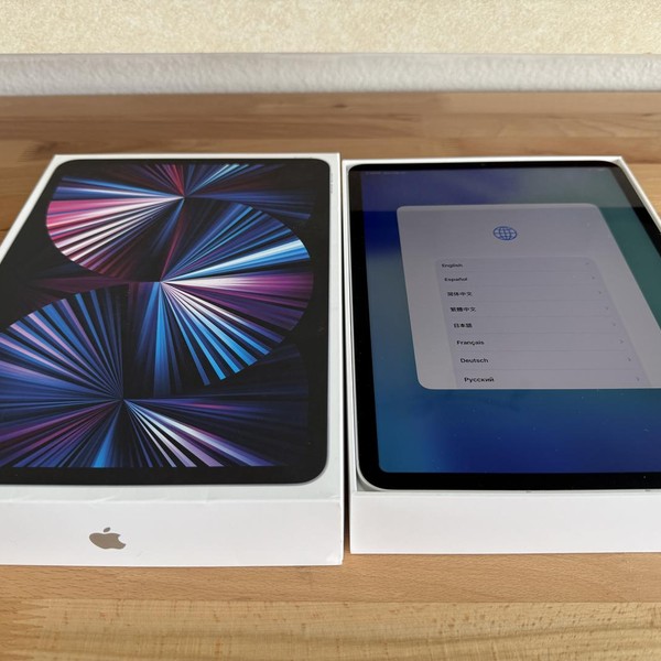 Apple iPad Pro 11 inch 3rd Gen 2021 - Unlocked, 256 GB, Silver