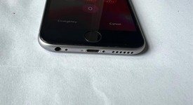 Mint
													Apple iPhone 6S - Unlocked, Grey, 64 GB, A1633, photo 2 of 6