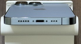 Good
													Apple iPhone 13 Pro - Unlocked, Sierra Blue, 256 GB, A2483, photo 5 of 8