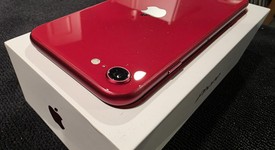 Good
													Apple iPhone SE 2nd Gen 2020 - Unlocked, Red, 64 GB, A2275, photo 3 of 10