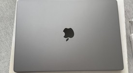 Good
													MacBook Pro 2021 - 16" - Apple M1 Pro 10-core, Gray, 512 GB, 16 GB, photo 2 of 17