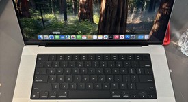 Good
													MacBook Pro 2021 - 16" - Apple M1 Pro 10-core, Silver, 1 TB, 16 GB, photo 1 of 5