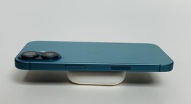 Mint
													Apple iPhone 16 - Unlocked, Teal, 256 GB, A3081, photo 4 of 9