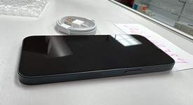 Good
													Apple iPhone 13 - AT&T, Midnight, 128 GB, A2482, photo 4 of 6