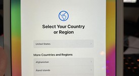 Mint
													Apple iPad 6th Gen - Wi-Fi, Gold, 32 GB, A1893, photo 1 of 7