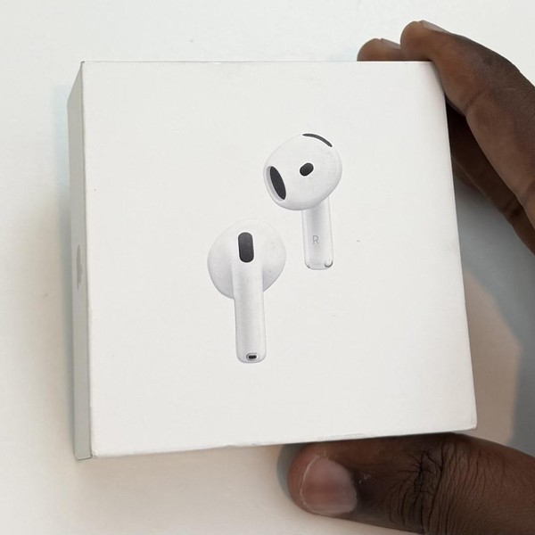 Apple AirPods (4th Gen) - Active Noise Cancellation