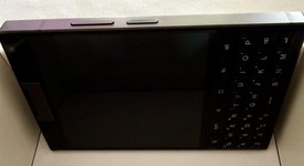 Mint
													Unihertz Titan 2 - Unlocked, Black, 512 GB, 12 GB, photo 5 of 12