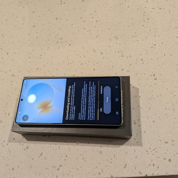 Samsung Galaxy S25 Ultra - Unlocked, 512 GB, Silverblue, 12 GB, SM-S938U1