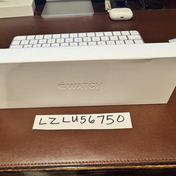 Apple Watch Series 10 42mm - Black, A2997 - GPS, Aluminum