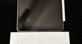 Mint
													Apple iPad Air 5th Gen - Wi-Fi, Pink, 256 GB, A2588, photo 1 of 15