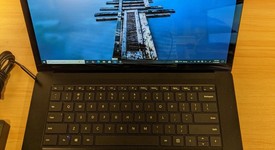 Good
													Microsoft Surface Laptop 3 - I7, Black, 1 TB, 32 GB, 15", photo 5 of 14