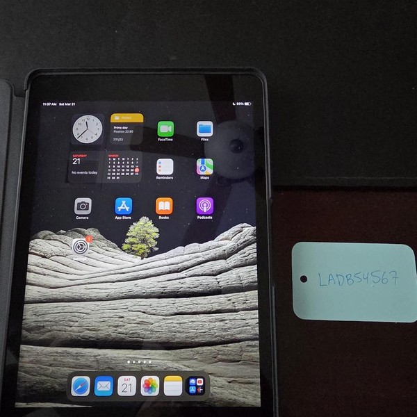 Apple iPad 9th Gen - Unlocked, 64 GB, Gray, A2603