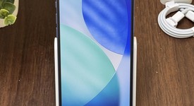 Good
													Apple iPhone 16 Plus - Unlocked, Ultramarine, 256 GB, A3082, photo 4 of 8