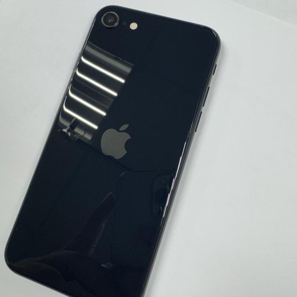 Apple iPhone SE 3rd Gen 2022 - Unlocked, 64 GB, Midnight, A2595