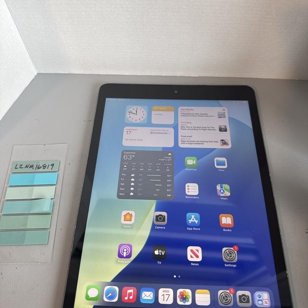 Apple iPad 9th Gen - Wi-Fi, 256 GB, Gray, A2602