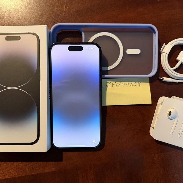 Apple iPhone 14 Pro - Unlocked, 128 GB, Black, A2650