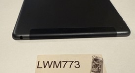 Good
													Apple iPad 9th Gen - Unlocked, Gray, 64 GB, A2603, photo 4 of 7