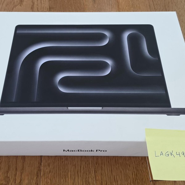 MacBook Pro 2026 - 14 inch (M5) - 512 GB, Space Black, 16 GB, Apple M5, Standard Display