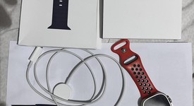 Mint
													Apple Watch Ultra 2 49mm - Verizon, Natural, A2986, photo 1 of 9