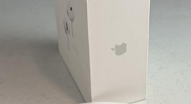 New
													Apple AirPods Pro 2 - USB-C, photo 2 of 3