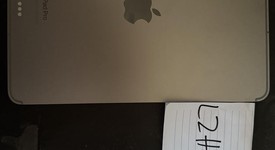 Mint
													Apple iPad Pro 11" 4th Gen 2022 - T-Mobile, Silver, 256 GB, photo 2 of 4