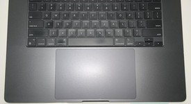 Good
													MacBook Pro Late 2023 (M3) - 16" - Apple M3 Max 16-core, Black, 1 TB, 48 GB, 40-core GPU, photo 2 of 8