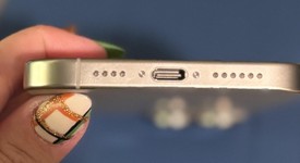 Mint
													Apple iPhone 16 Pro Max - Unlocked, Natural, 256 GB, A3084, photo 4 of 7
