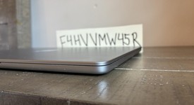 Mint
													MacBook Air 2025 (M4) - 13" - Apple M4, Sky Blue, 256 GB, 16 GB, photo 1 of 13
