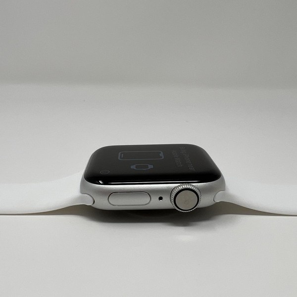 Apple Watch Series 4 40mm - Silver, A1977 - GPS, Aluminum