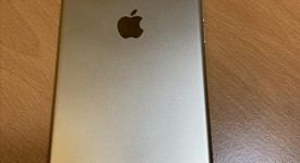 Mint
													Apple iPhone 6S Plus - Unlocked Non-US, Gold, 16 GB, A1699, photo 2 of 4
