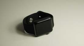 Fair
													Apple Watch Series 3 42mm - Unlocked, Gray, A1861, Aluminum, photo 4 of 7